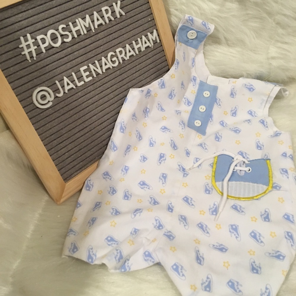 Vintage romper Jon Jon’s 12m lace up